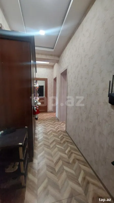 Satılır 2 otaqlı yeni tikili 75.5 m²