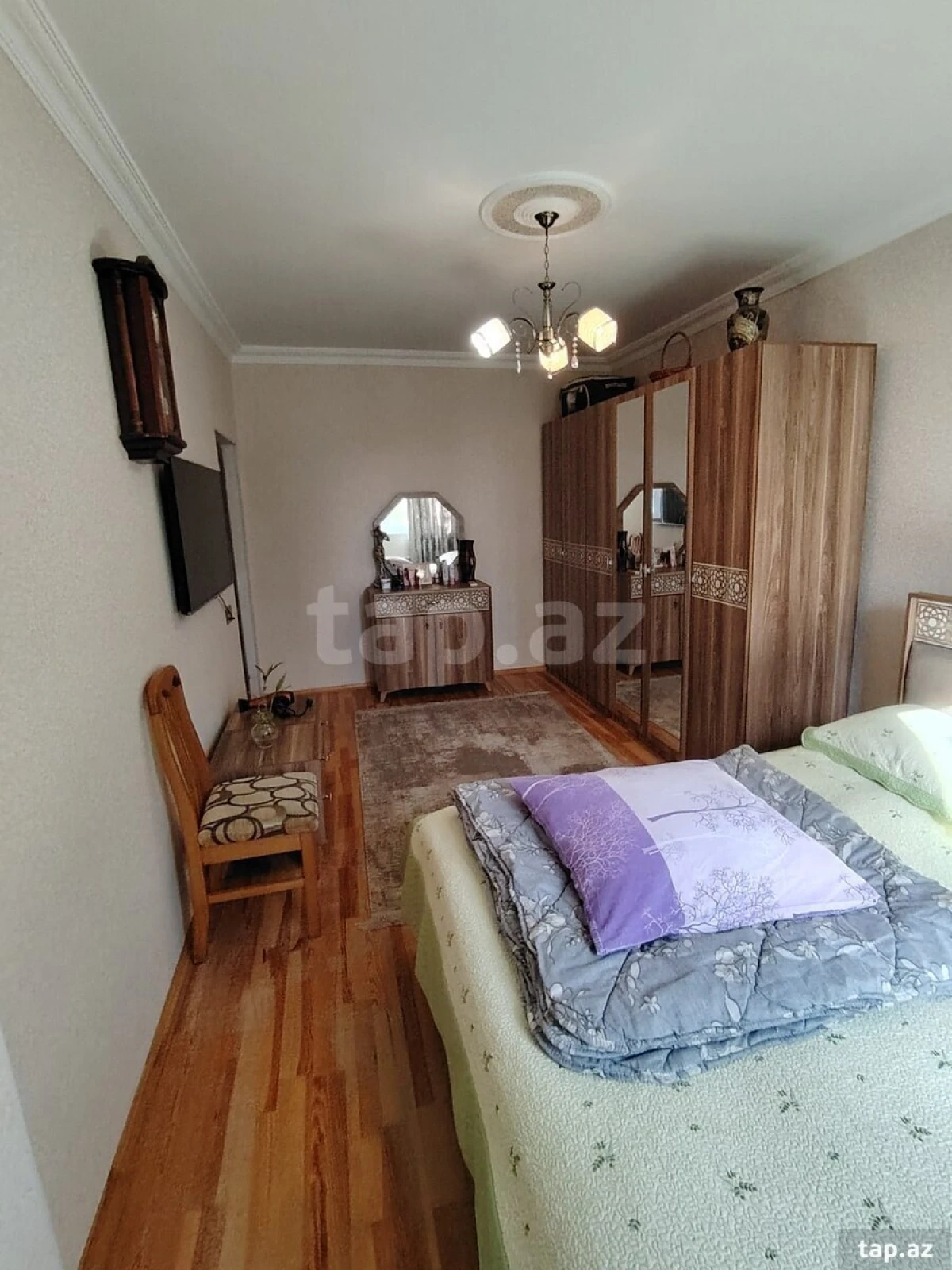 Satılır 4 otaqlı mənzil 96 m²