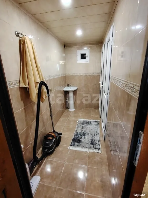 Satılır 4 otaqlı mənzil 96 m²