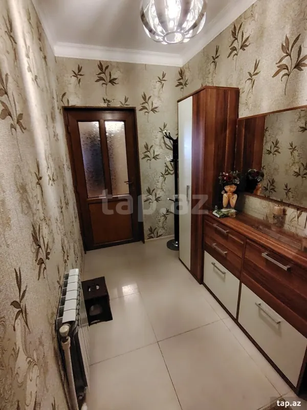Satılır 4 otaqlı mənzil 96 m²