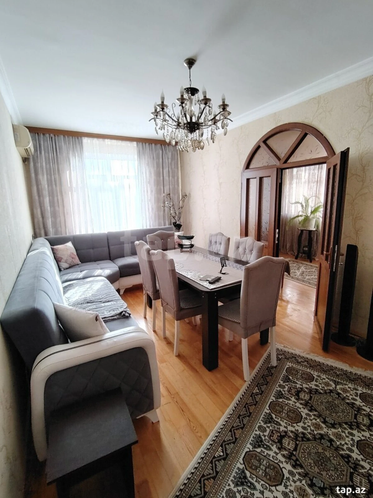 Satılır 4 otaqlı mənzil 96 m²
