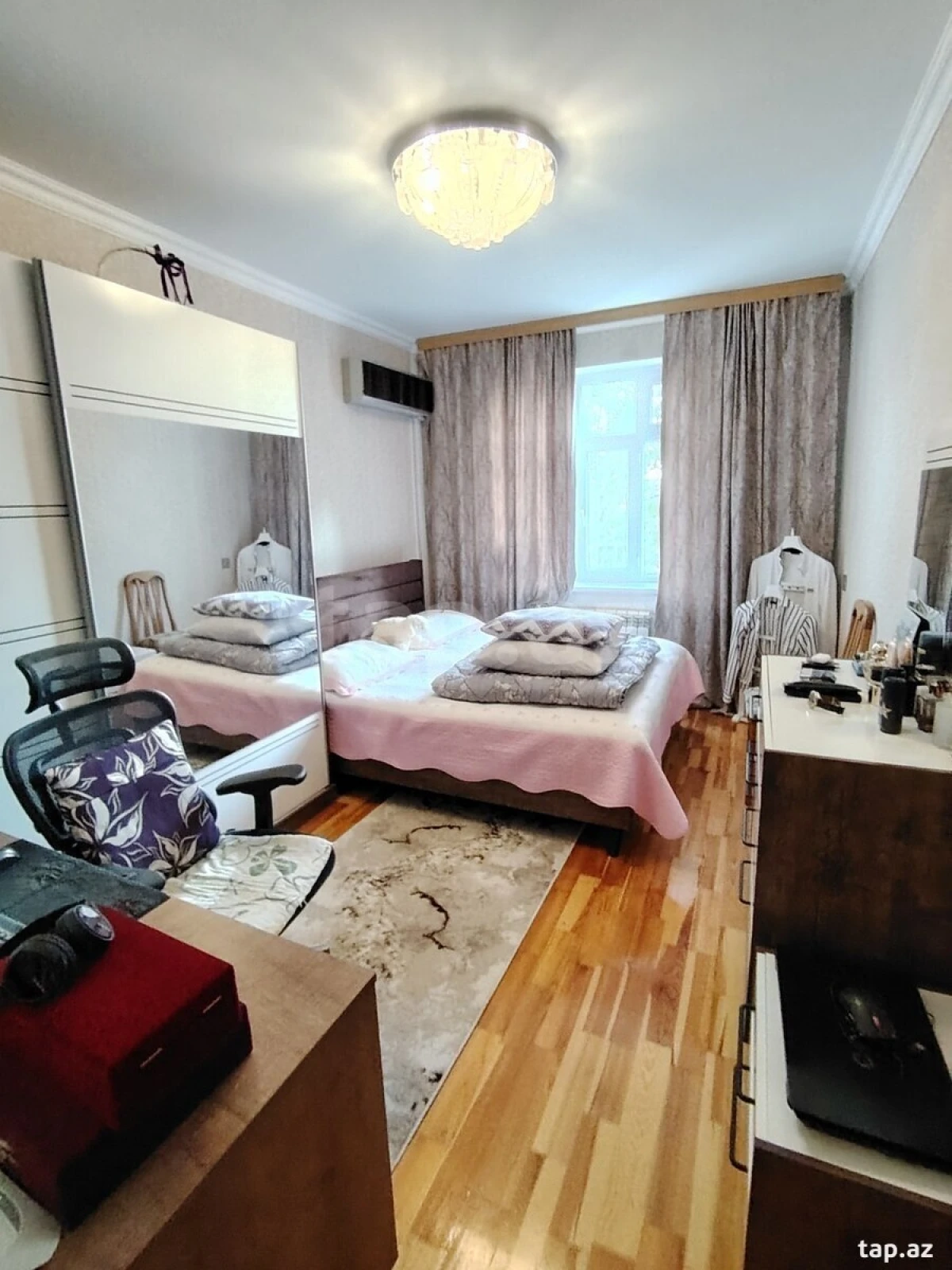 Satılır 4 otaqlı mənzil 96 m²