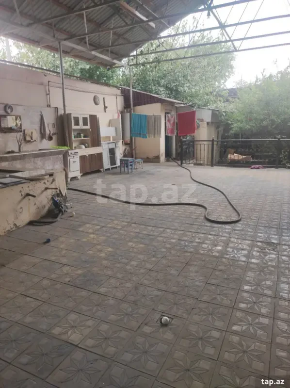 Kirayə verilir 2 otaqlı həyət evi 150 m²