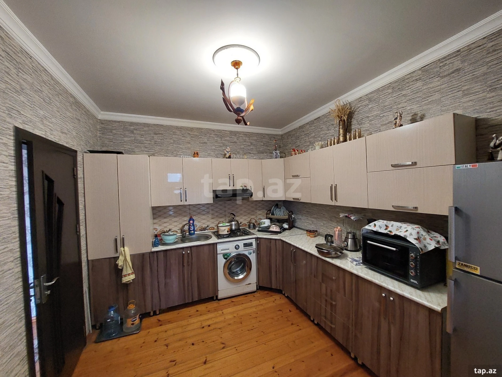 Satılır 3 otaqlı həyət evi