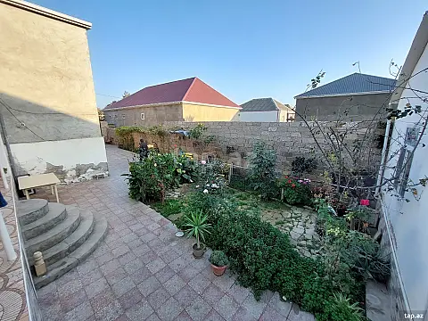 Satılır 3 otaqlı həyət evi
