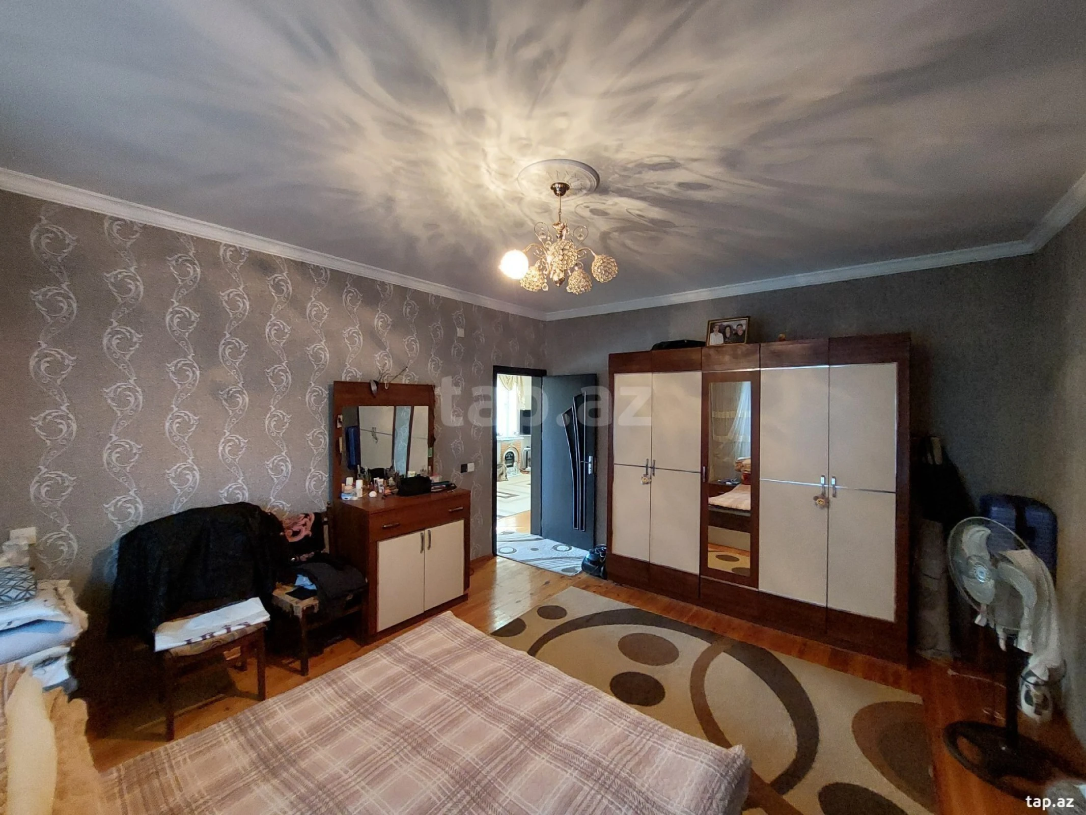 Satılır 3 otaqlı həyət evi