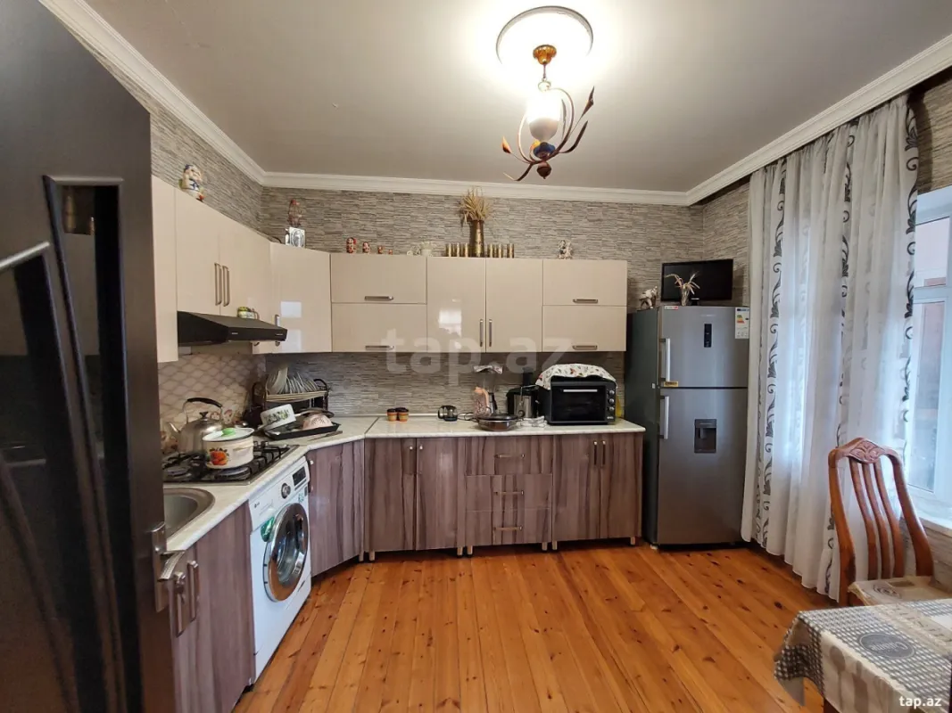 Satılır 3 otaqlı həyət evi