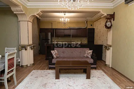 Kirayə verilir 6 otaqlı həyət evi — Bakı, Şıxov 6 otaq