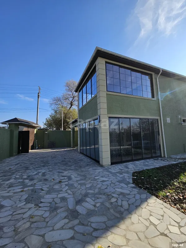 Kirayə verilir 3 otaqlı həyət evi