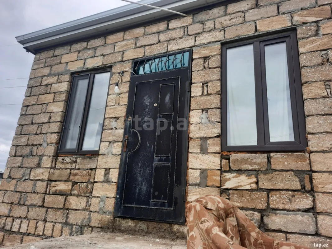 Kirayə verilir 2 otaqlı həyət evi 70 m²