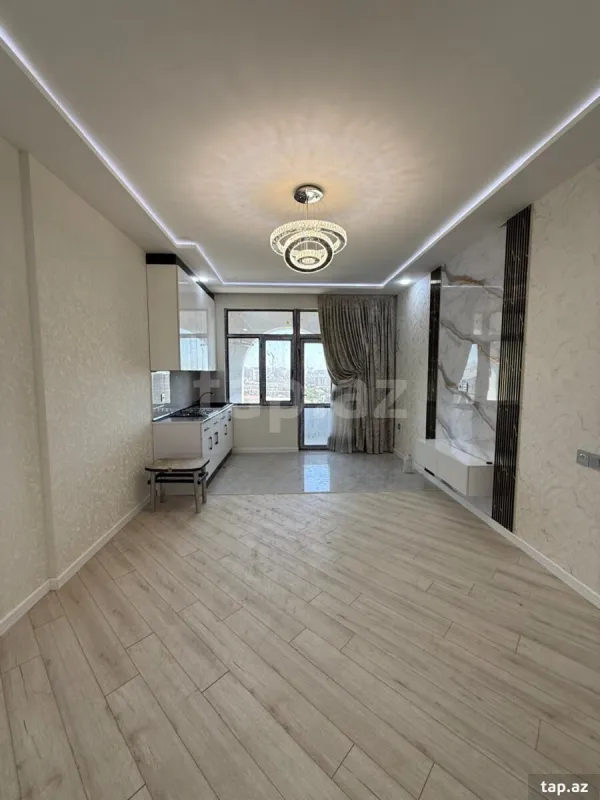 Satılır 2 otaqlı yeni tikili 61 m²