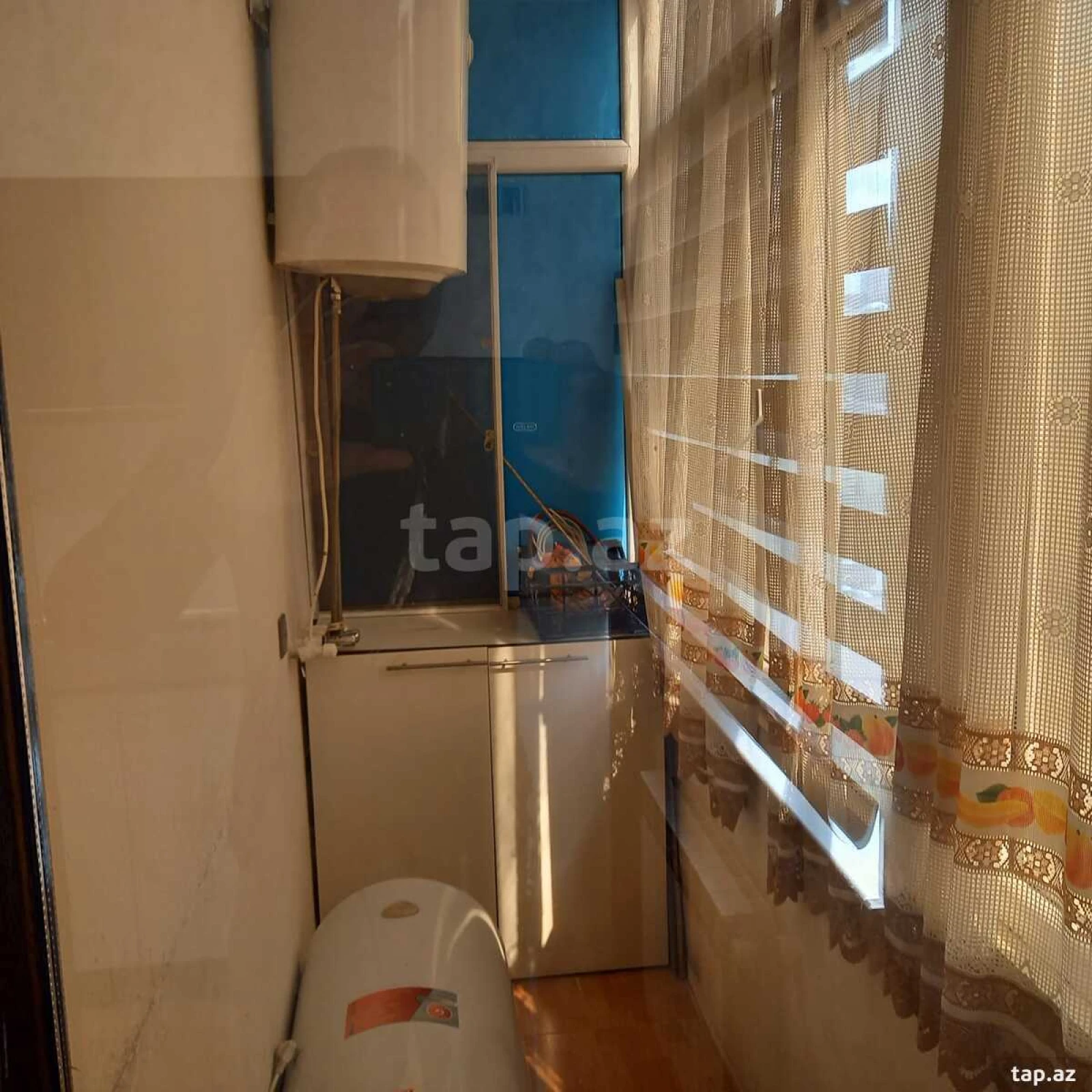 Kirayə verilir 2 otaqlı yeni tikili 72 m²