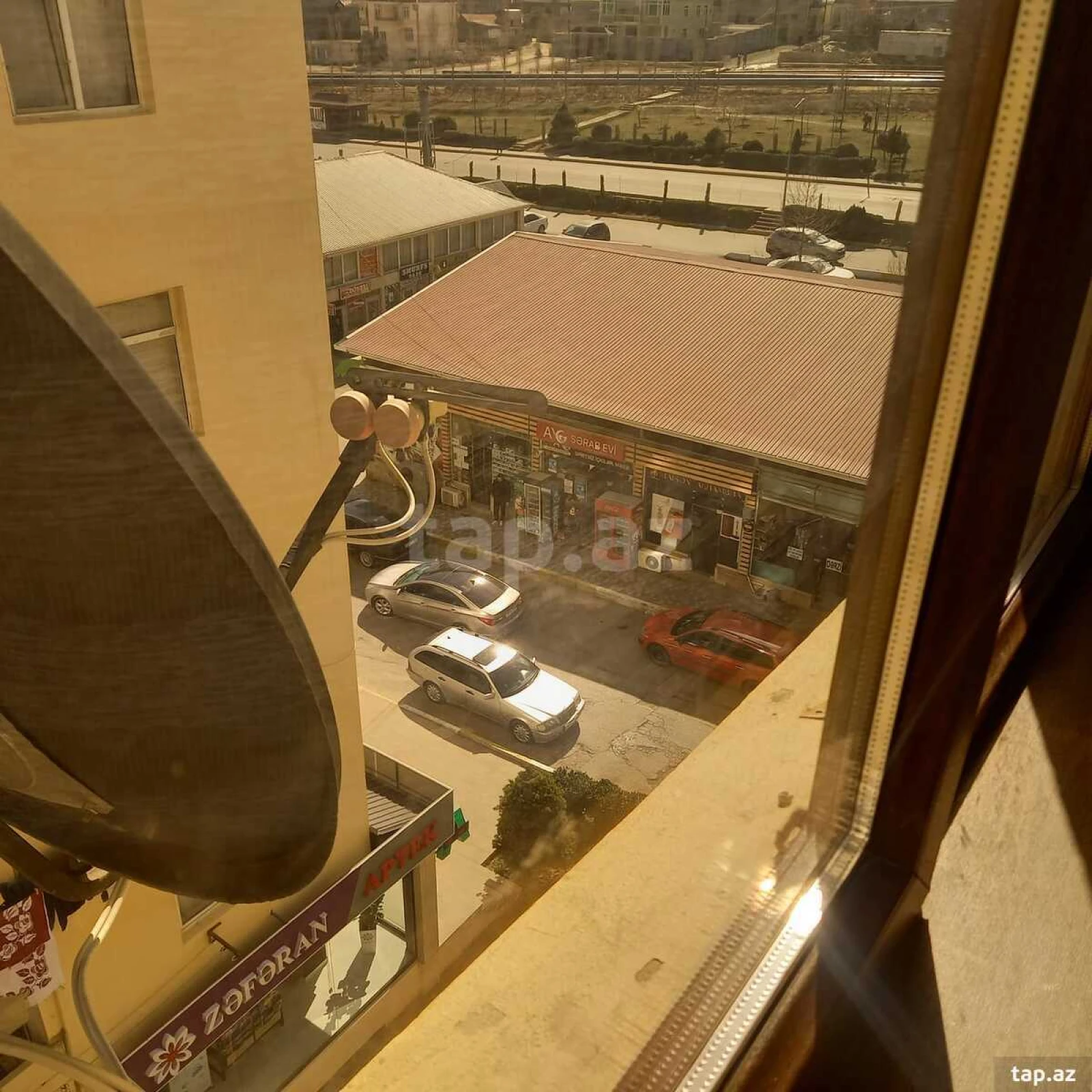 Kirayə verilir 2 otaqlı yeni tikili 72 m²