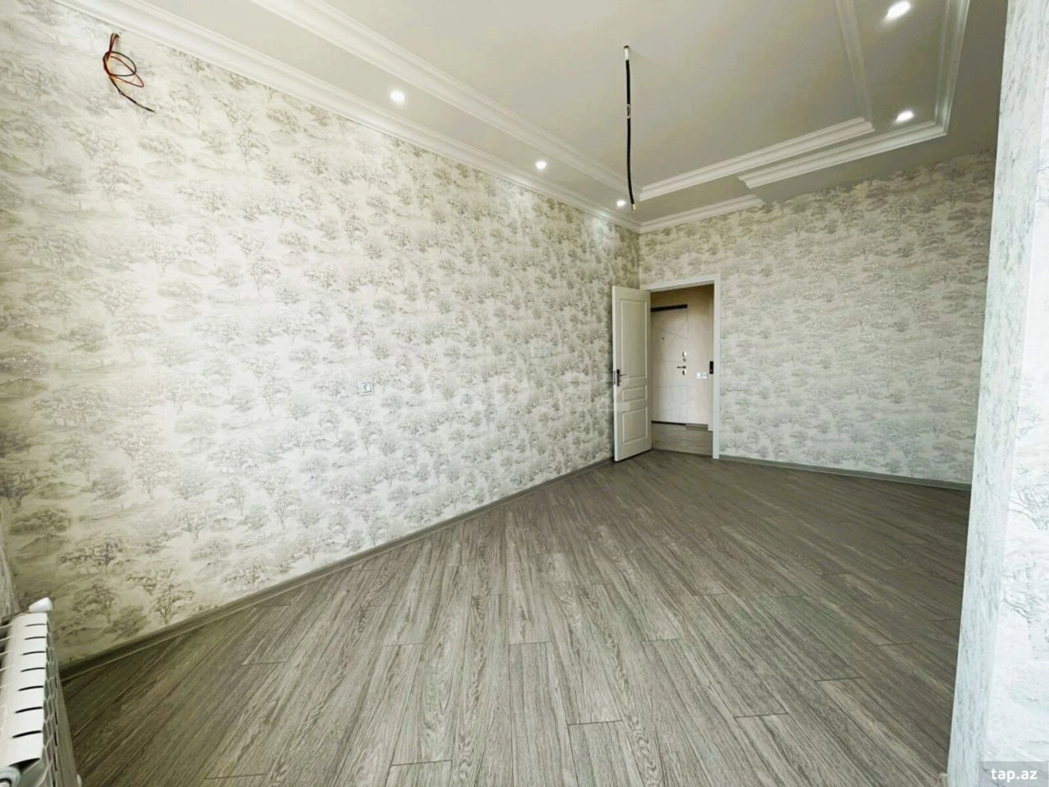 Satılır 3 otaqlı yeni tikili 85 m²