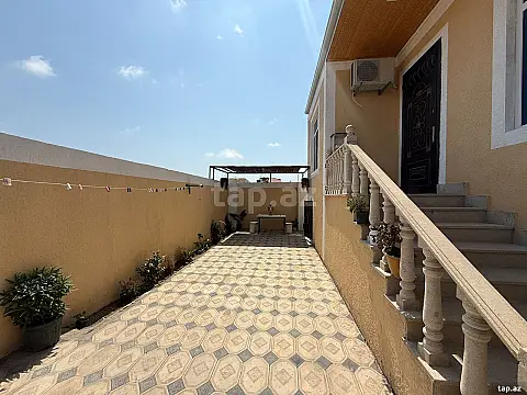 Satılır 3 otaqlı həyət evi