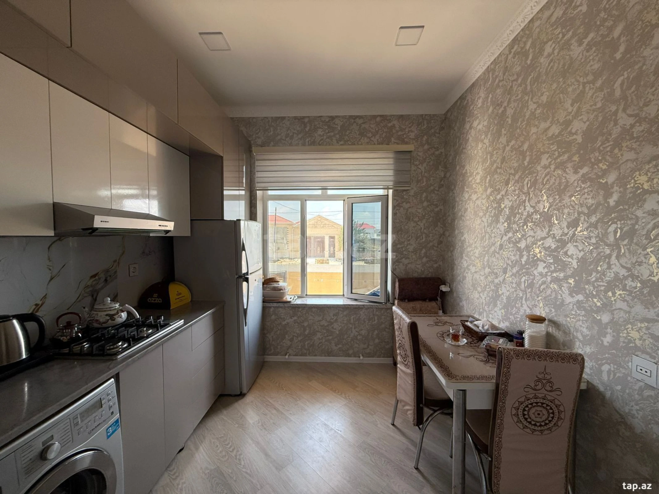 Satılır 3 otaqlı həyət evi