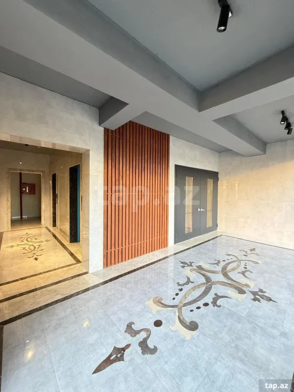 Satılır 4 otaqlı yeni tikili 136 m²