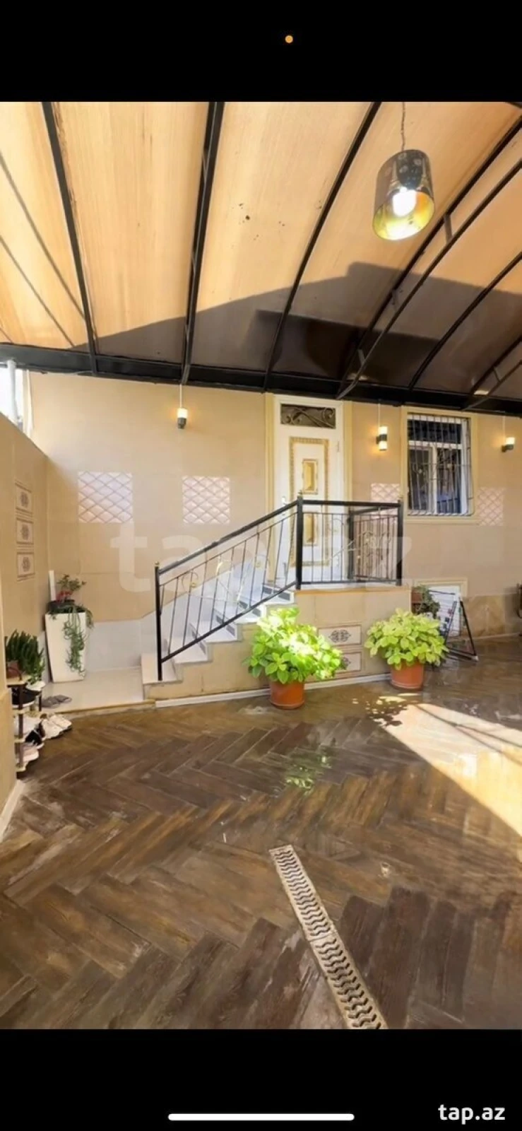 Satılır 4 otaqlı həyət evi