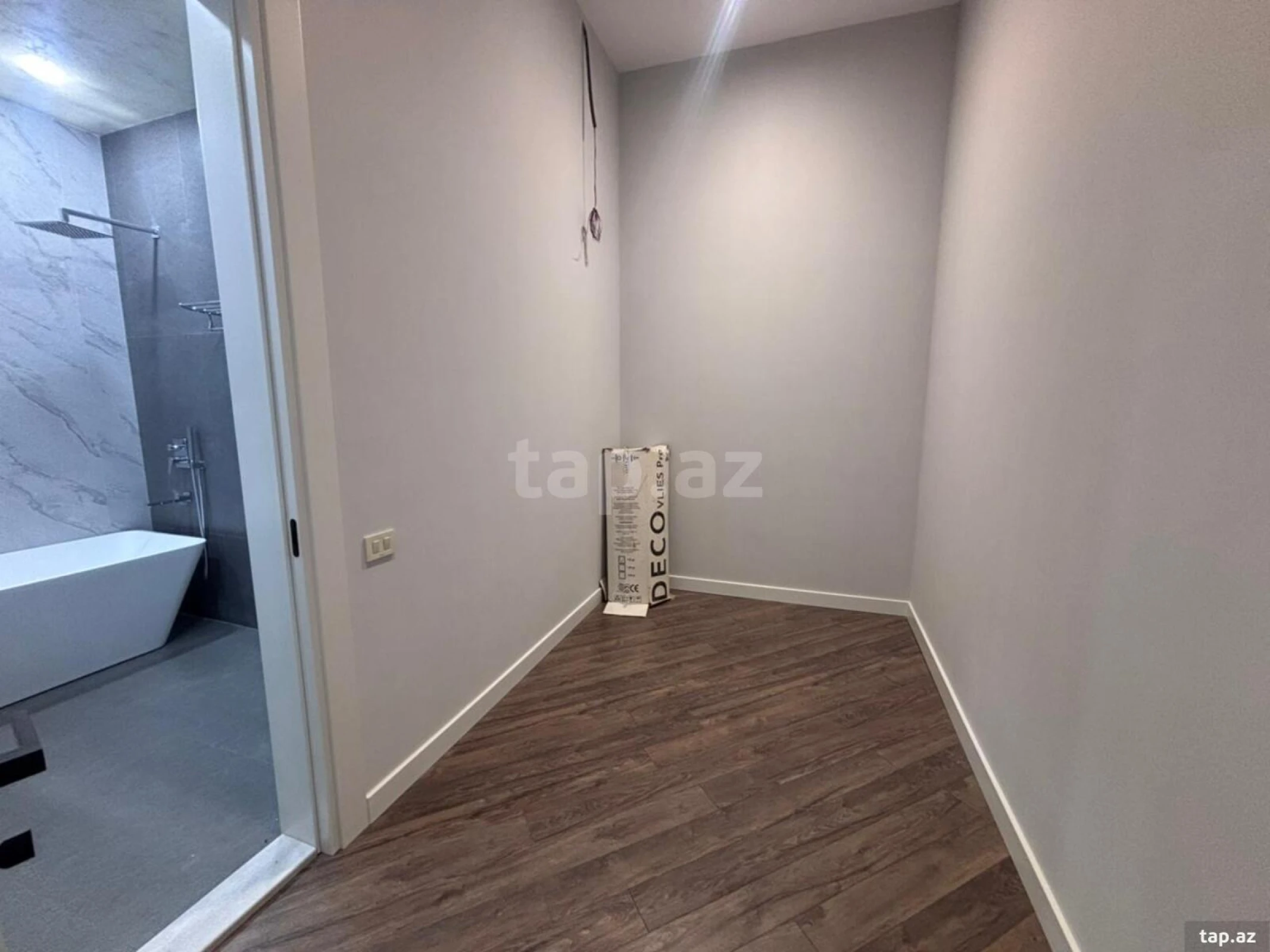 Satılır 5 otaqlı həyət evi