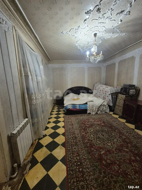 Satılır 3 otaqlı həyət evi 100 m²