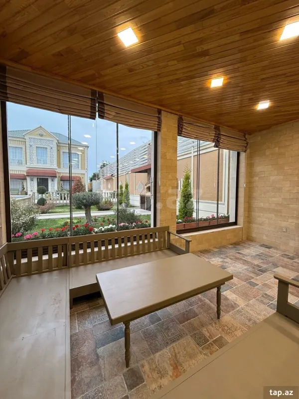 Kirayə verilir 4 otaqlı həyət evi 150 m²