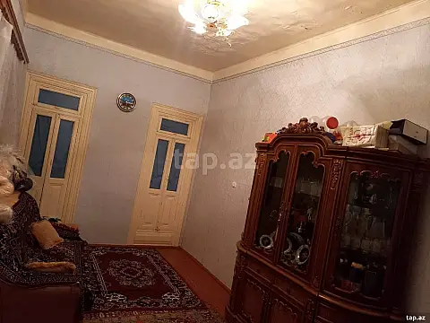 Satılır 4 otaqlı həyət evi