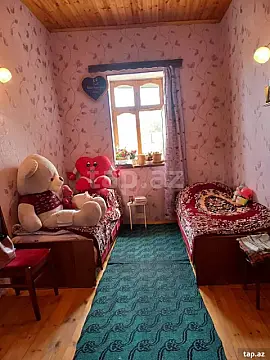 Satılır 4 otaqlı həyət evi