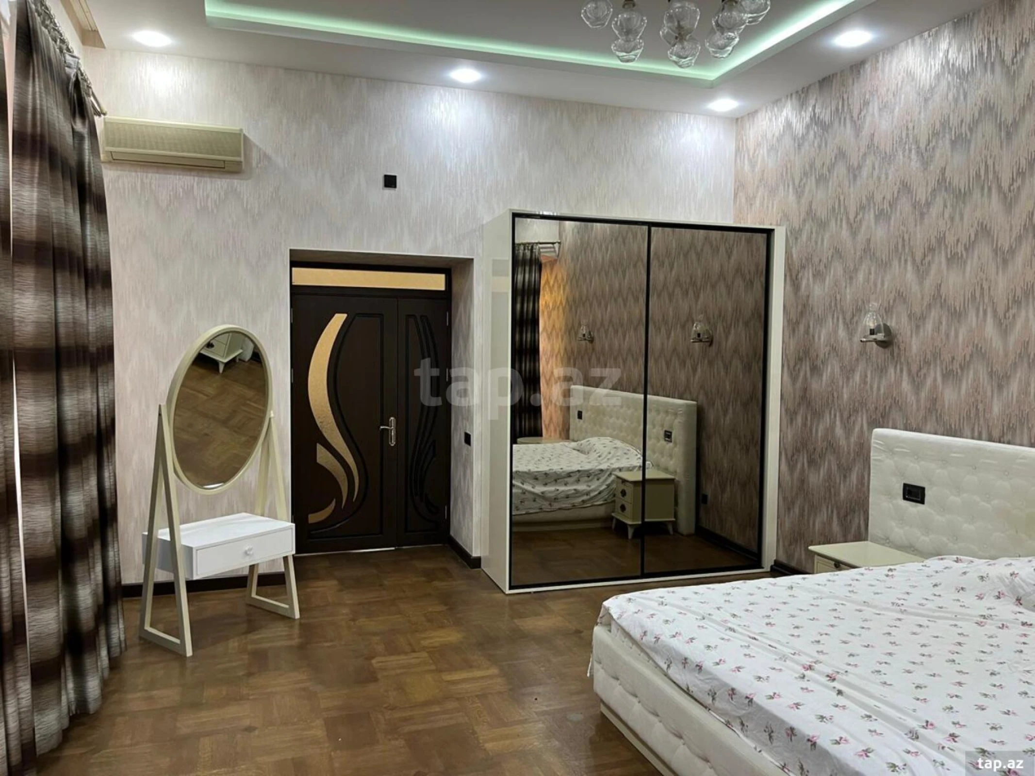 Kirayə verilir 2 otaqlı mənzil 65 m²