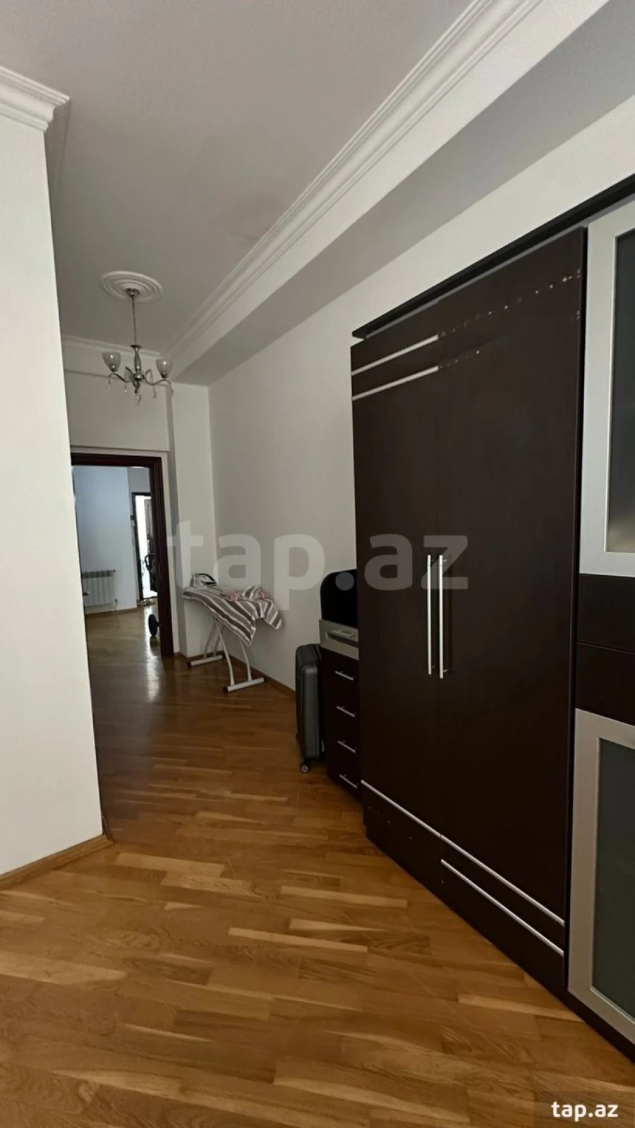 Kirayə verilir 3 otaqlı yeni tikili 100 m²