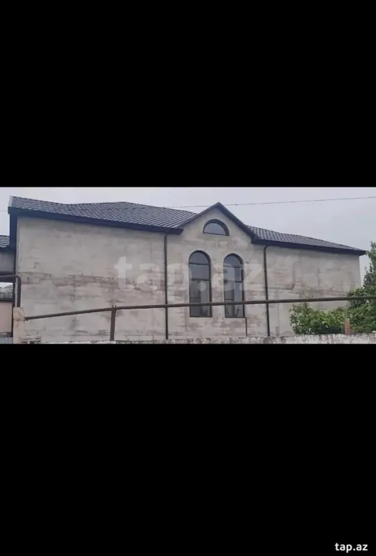 Satılır 6 otaqlı həyət evi