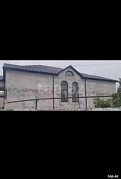 Satılır 6 otaqlı həyət evi