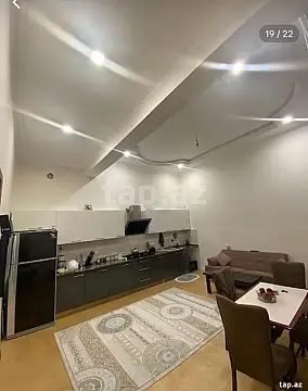 Satılır 6 otaqlı həyət evi