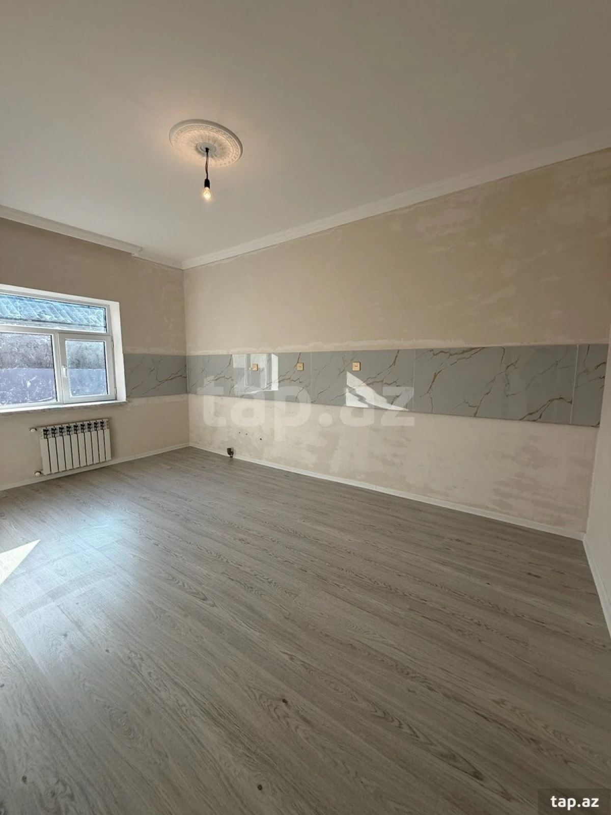 Satılır 3 otaqlı həyət evi