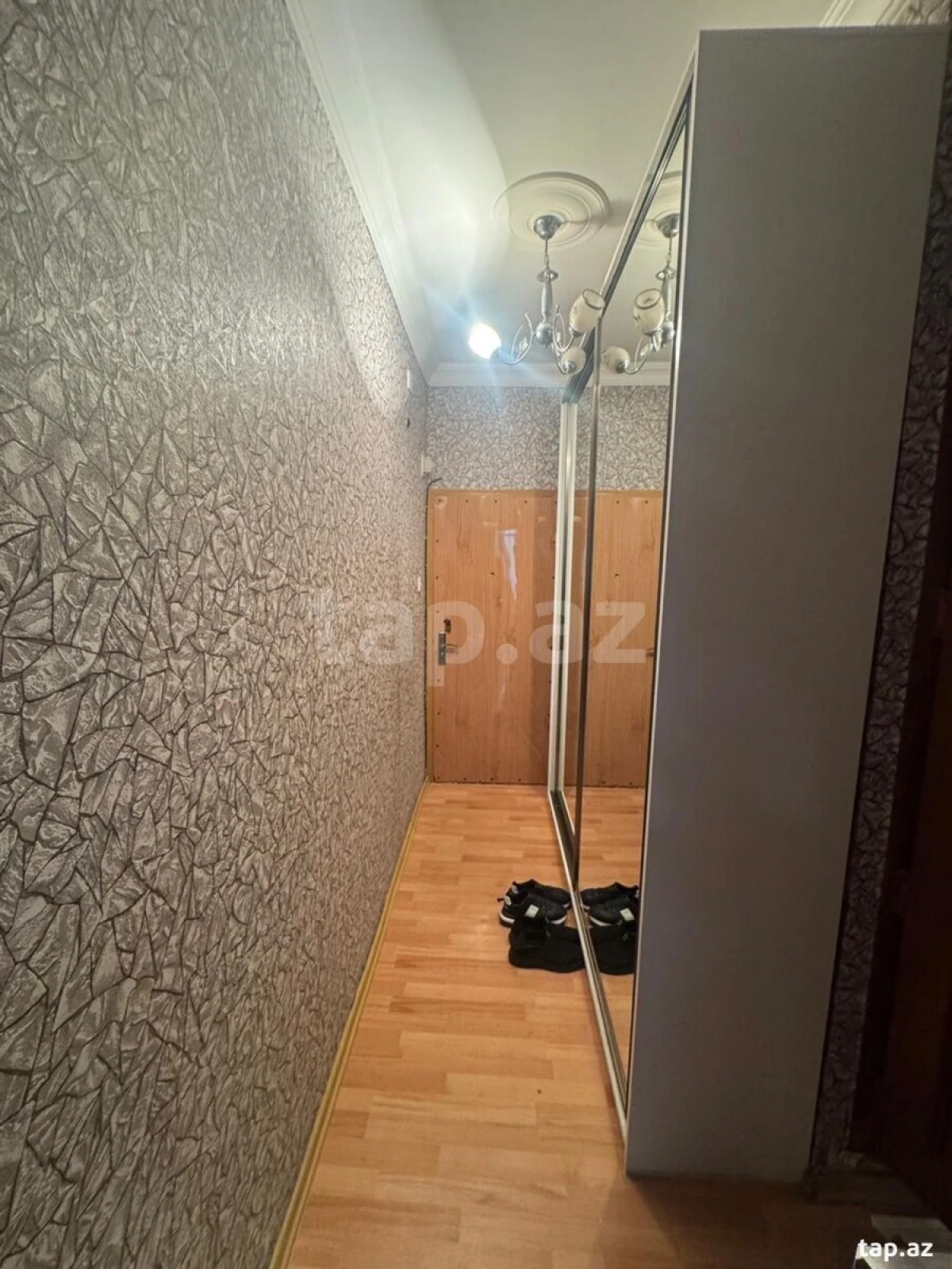 Satılır 2 otaqlı mənzil 39 m²