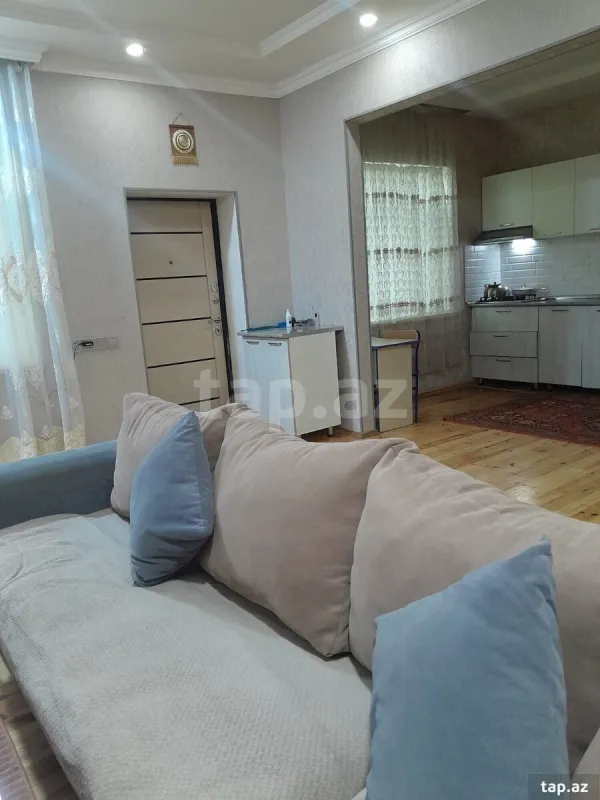 Satılır 3 otaqlı həyət evi