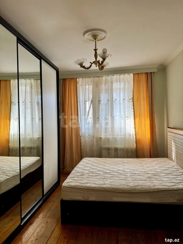Kirayə verilir 2 otaqlı mənzil 50 m²