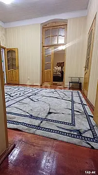 Satılır 4 otaqlı mənzil 105 m²