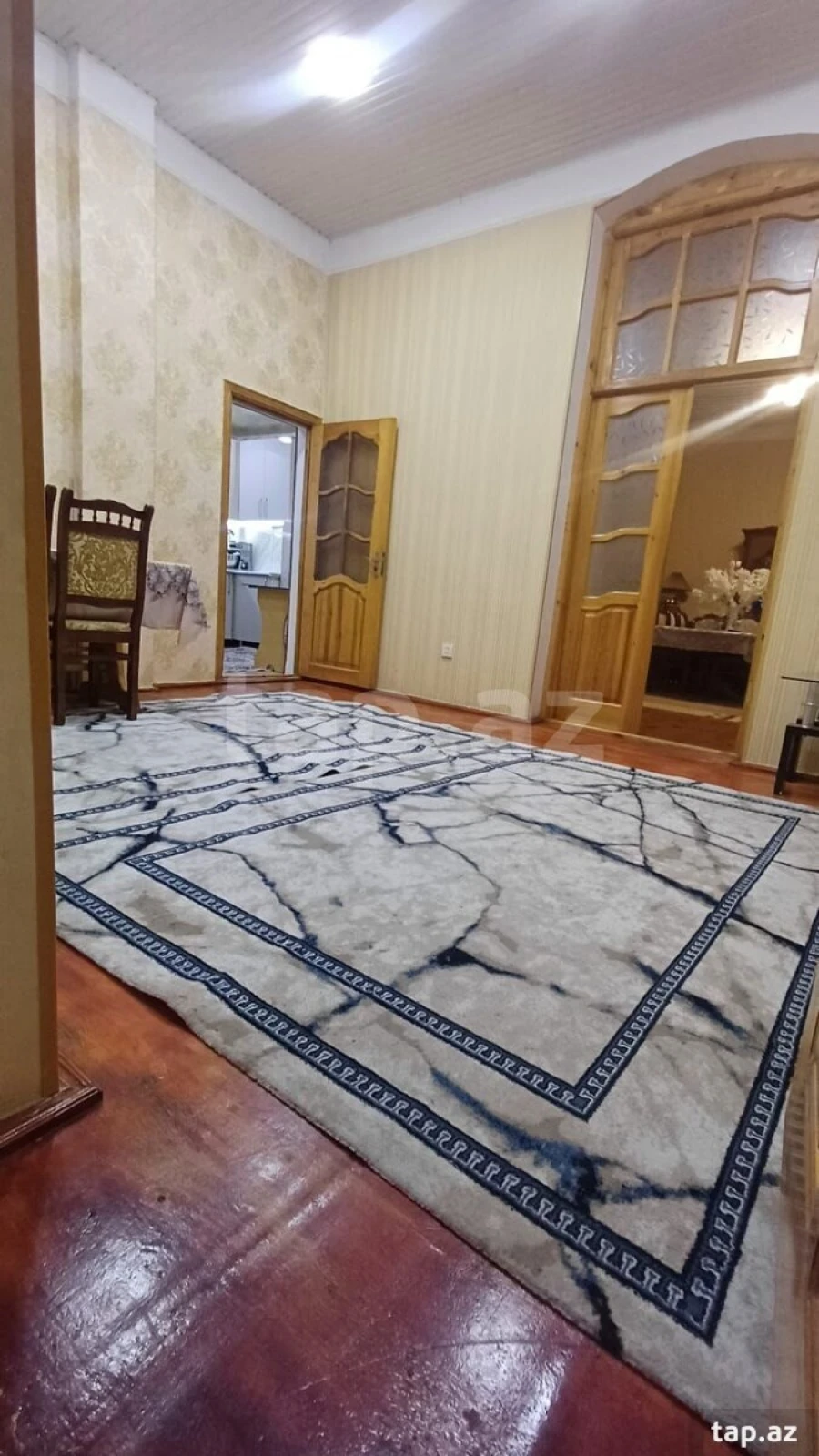 Satılır 4 otaqlı mənzil 105 m²