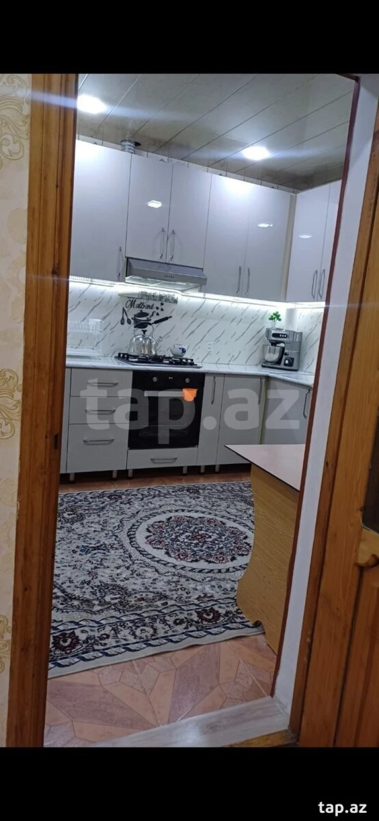 Satılır 4 otaqlı mənzil 105 m²