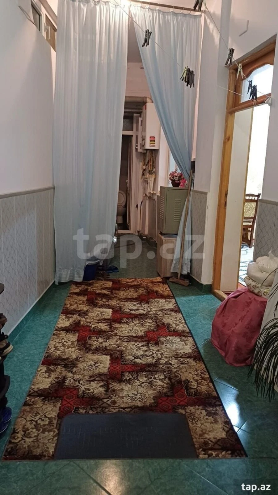 Satılır 4 otaqlı mənzil 105 m²