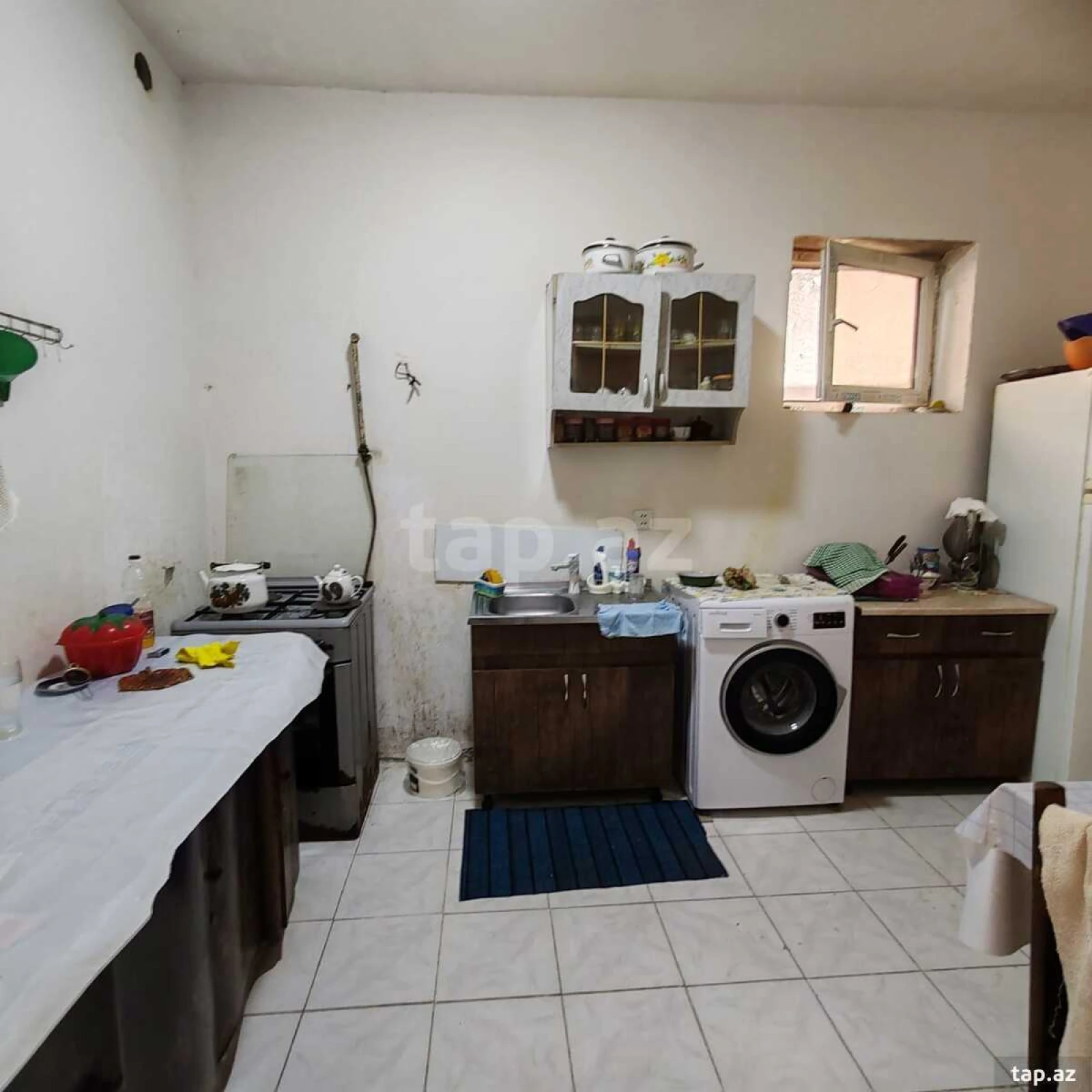 Satılır 4 otaqlı həyət evi