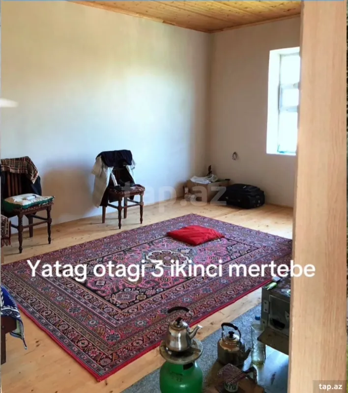 Satılır 6 otaqlı həyət evi