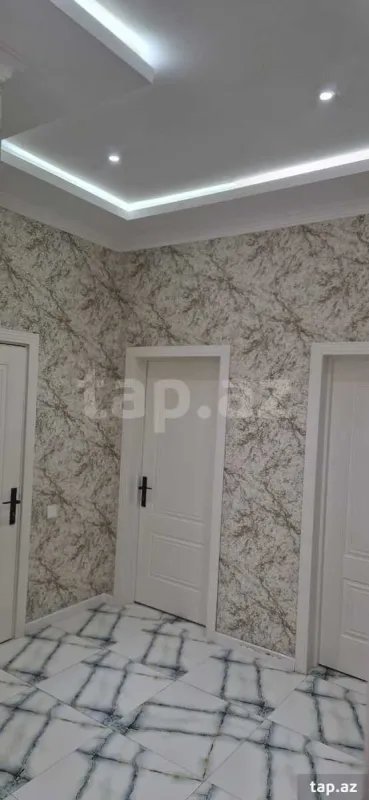 Satılır 3 otaqlı həyət evi