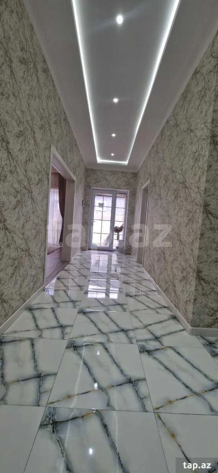 Satılır 3 otaqlı həyət evi