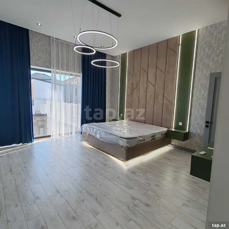 Satılır 5 otaqlı həyət evi