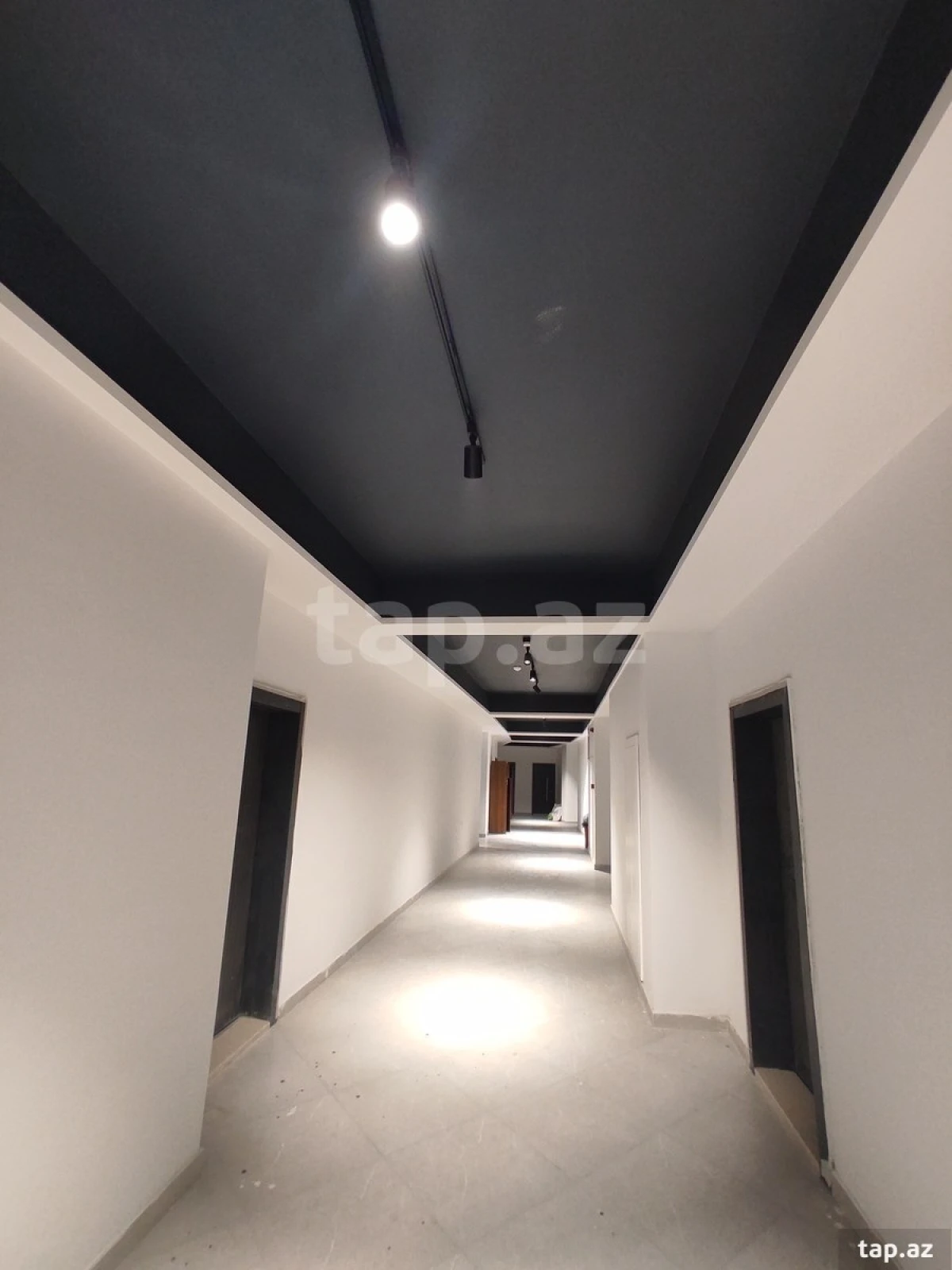 Satılır 3 otaqlı yeni tikili 122 m²