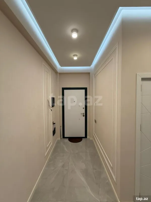 Satılır 3 otaqlı yeni tikili 122 m²