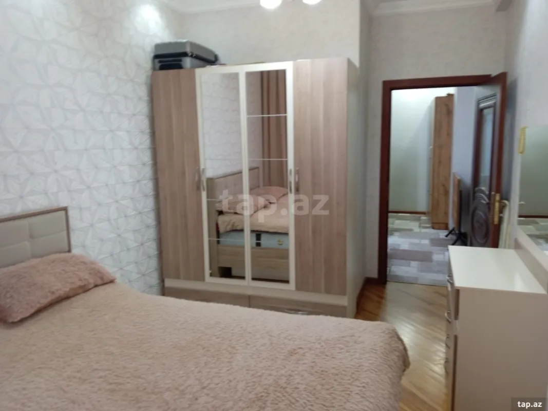 Satılır 3 otaqlı yeni tikili 75 m²