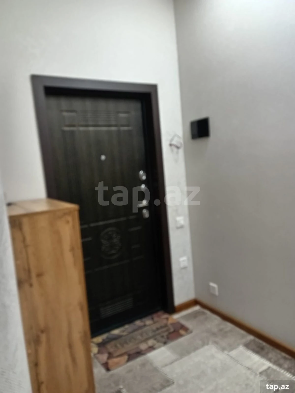 Satılır 3 otaqlı yeni tikili 75 m²