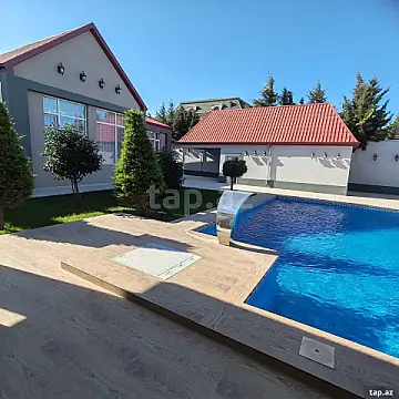 Satılır 5 otaqlı həyət evi